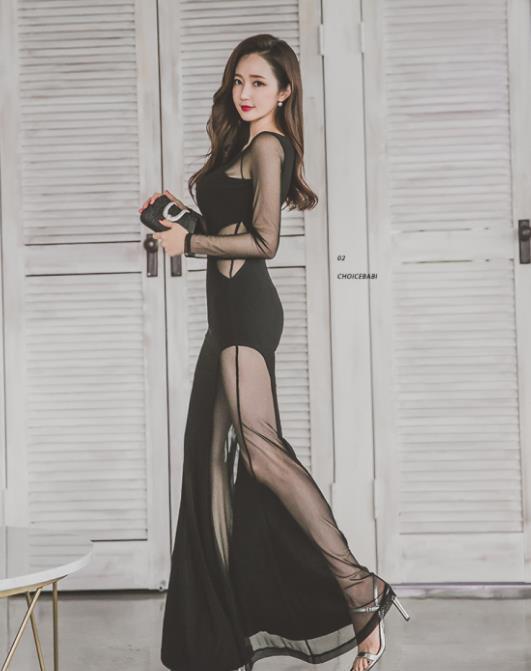 黑色|李妍静,一条黑色的纱质连衣裙