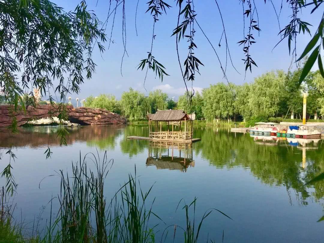 陕西最穷困的3个城市，一个至今没有通高铁，一个是渭南