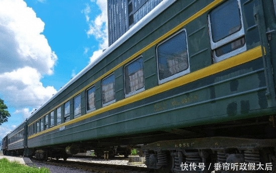  国家|曾被淘汰的绿皮火车，为何又重新启用？真是国家的良苦用心