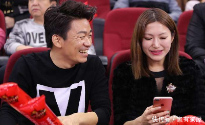 王宝强和神秘女子同游泰国的不雅照曝光, 网友: 一夜没下船