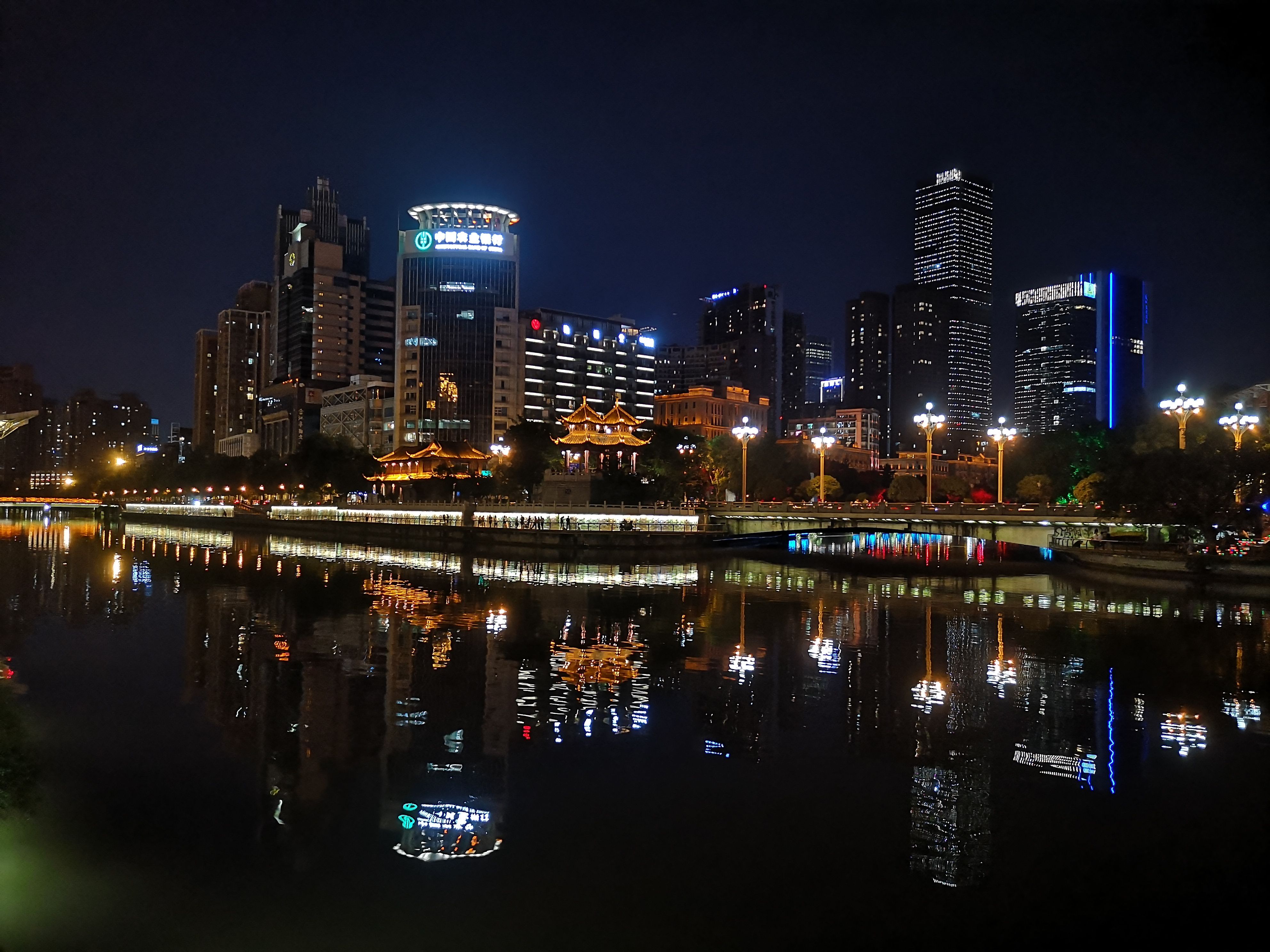 成都十二时辰，记旅行家红人天府之国”蓉城“游记