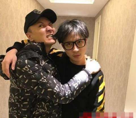 他是薛之谦好友,曾是陈赫的情敌,上戏毕业,却做