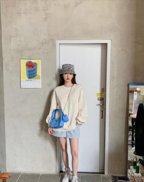 就能够让■如何把基础款单品搭配出大牌范儿?学会这十套穿搭,高级又有范儿