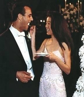  『婚纱』这个岁数的她保养逆天了....