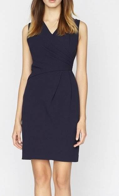 女人心内衣攻略:如何解决你的职场穿搭黑洞?