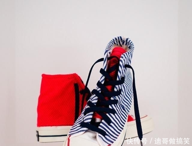 『球鞋』彻底放飞自我!这些少见的「合体」球鞋,瞅着就不便宜