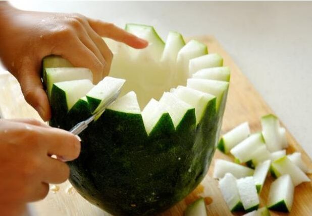 老中医翻遍医学书，用“它”一抹，斑点一扫而光，肌肤又白又亮