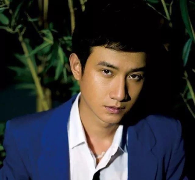 章文性侵事件波及娱乐圈，文章惨被骂:你竟摸女学生?还是人吗?