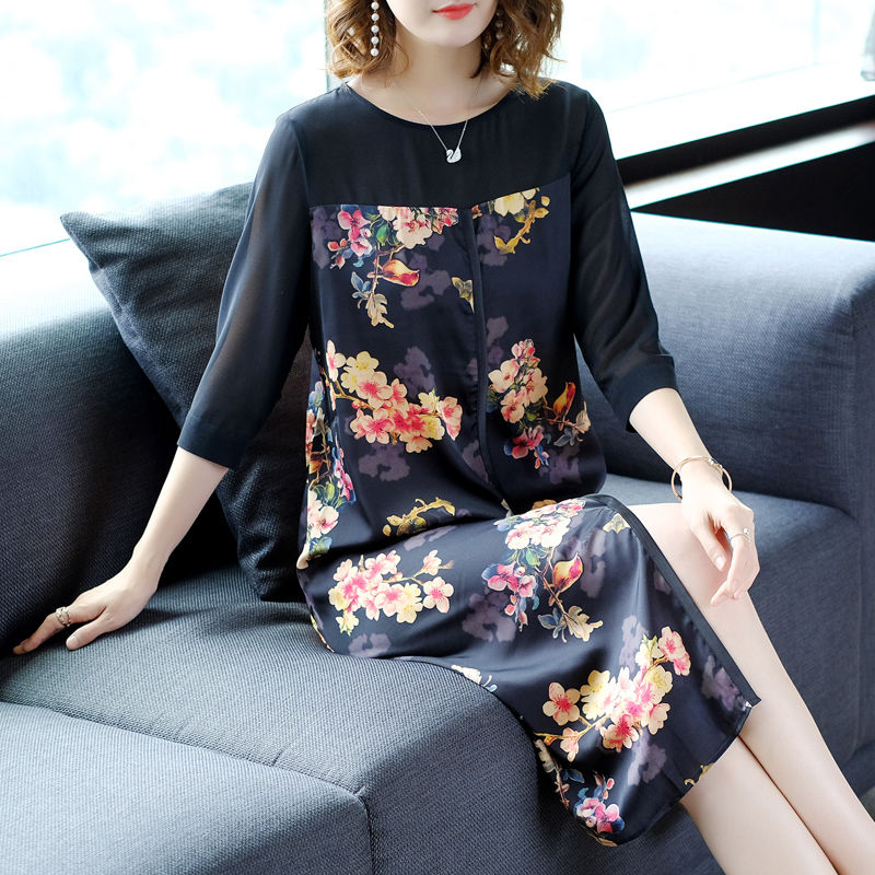 不像话!这真是我见过最美的A字裙，显瘦显白美扎心