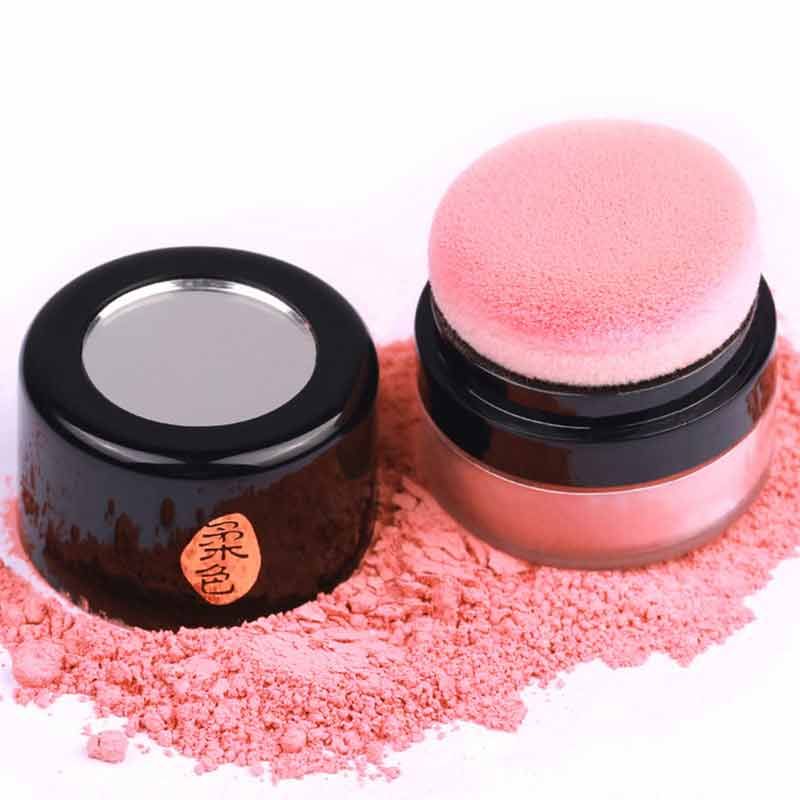 大多数女人傻傻不知道，睡前抹点“它”，一周后眼袋变得白嫩光滑