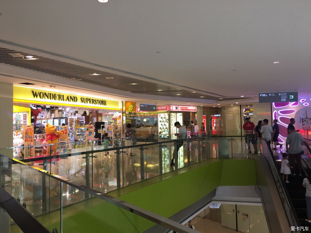 一个香港普通家庭的一天