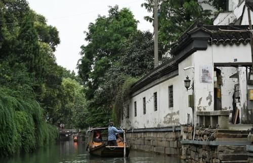 [重庆]中国最潮流的五座城市：年轻男女爱打扮，越来越注意自己的形象