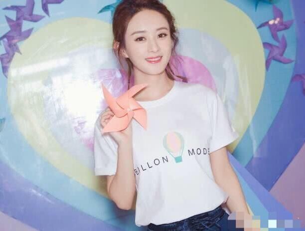 赵丽颖发文辟谣“病重”，却因为一个“用词”再次被吐槽低学历