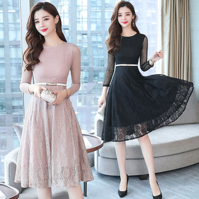 太美了，46岁老婆穿上这样的连衣裙，美的倾国倾城，女神范十足