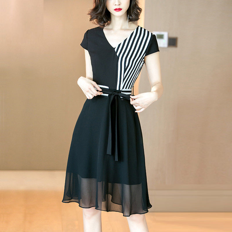 港真!还没见过如此漂亮的欧货裙!比旗袍还高贵优雅，嫩炸美