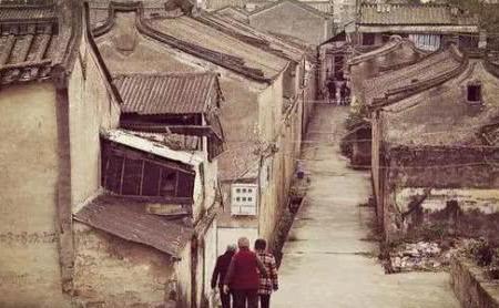 为何农村患癌率越来越高？专家说3个因素，庆幸自己在城里买房！