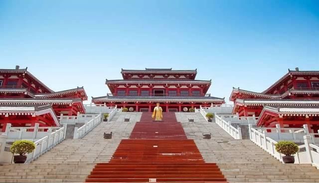  「李白」《全唐诗》49400多首，伪诗很多，杜牧的《清明》就是伪作！