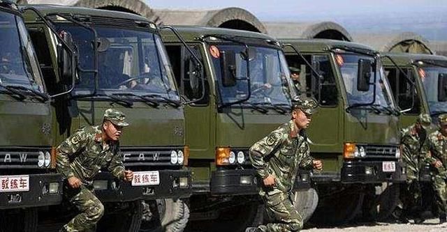 新兵刚入伍,可以选择哪个兵种?这个兵种不拿枪