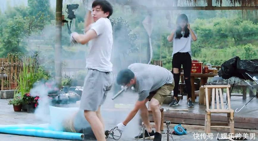 Angelababy八字回应“假吃”,节目组也发文力挺