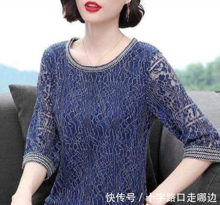  「穿搭」中年女人不要穿的太花哨，俗！学上海女人穿“铜氨丝”，优雅富态