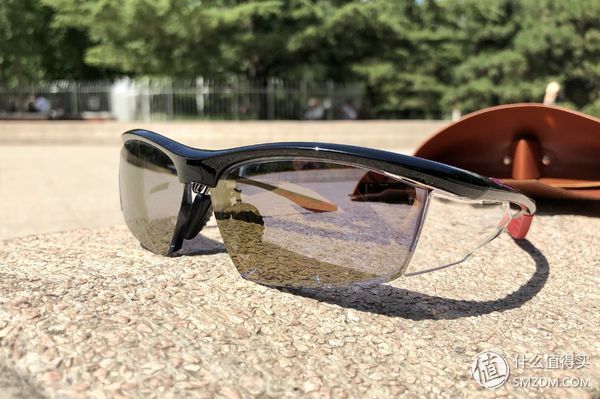 近视也能自如运动:高特GT66001-CO25近视运动太阳镜评测