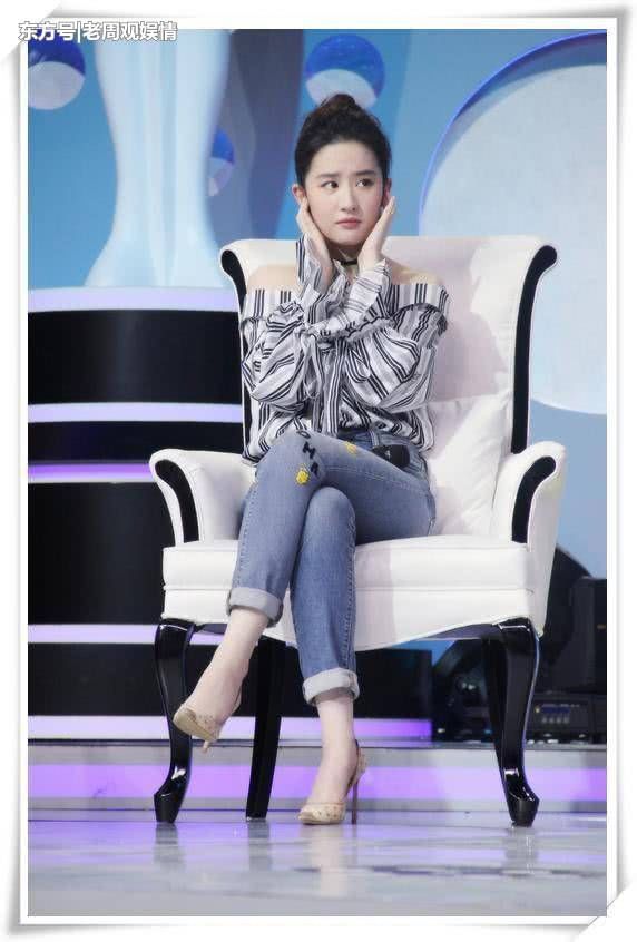 被瘦下来的刘亦菲惊艳到了,烂大街也能穿出高级感,网友:美炸了