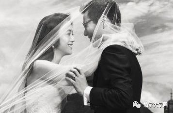 女神汤唯带宝宝首次曝光！网友：41岁还敢这么素颜出镜，也就她了