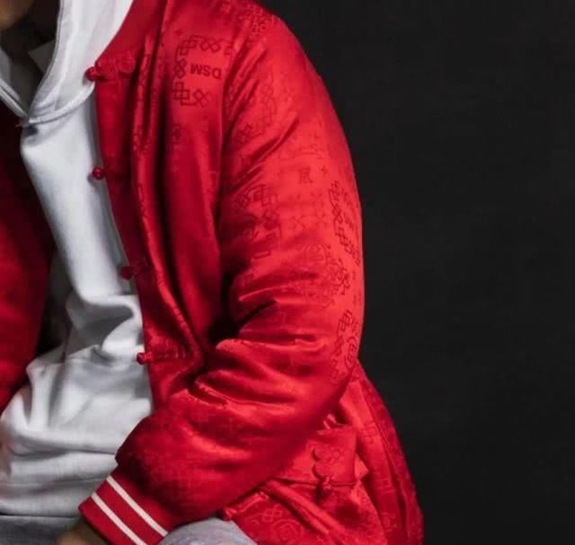  【绸缎】绸缎又俗又难穿？现在开始修改你的偏见了！