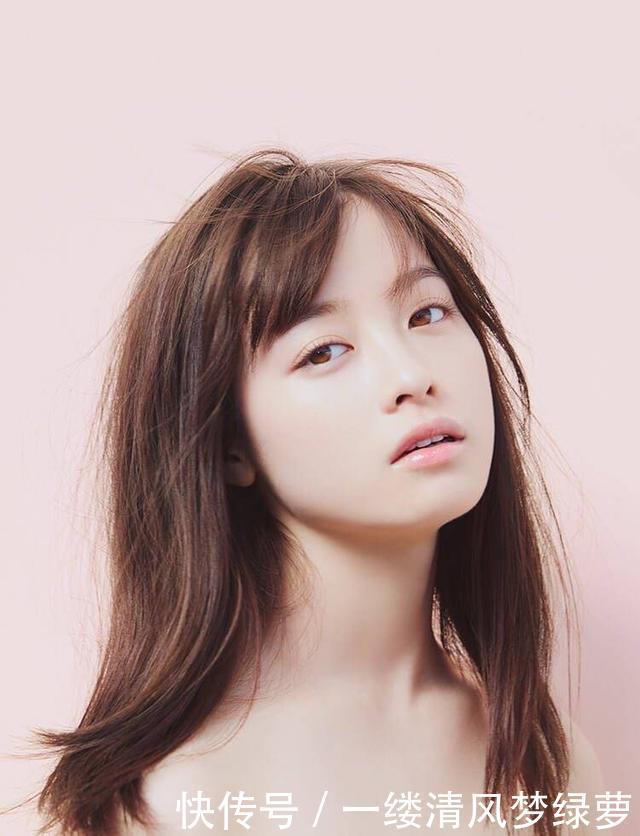  『吃香』“高级脸”已经不吃香了，现在流行冻龄“娃娃脸”，多大都不显老