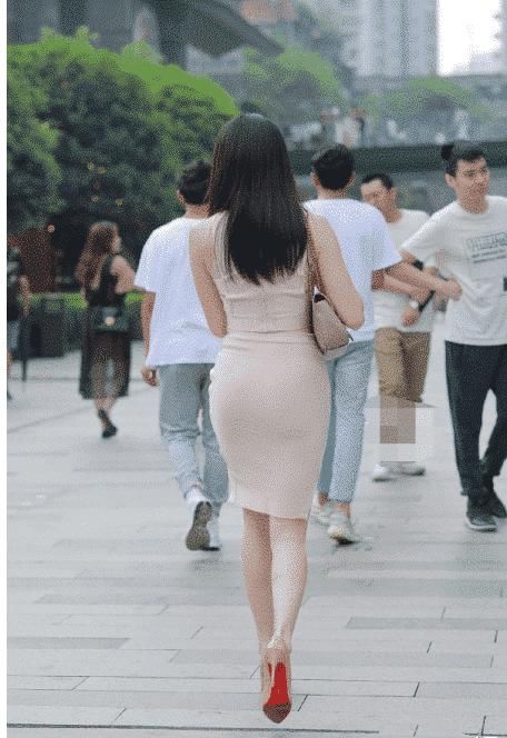  #出自#气质好, 应该秀出自我、展现自信的光彩!
