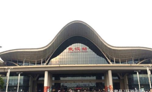 中国最漂亮火车站：花费140亿，历时5年才建好，获得多项建筑大奖