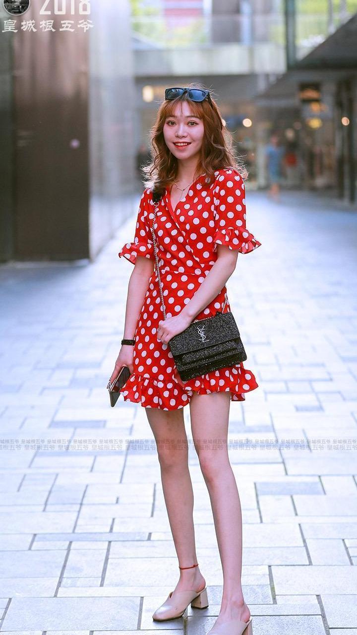 三里屯潮地的女孩子, 每一个都非常的时尚漂亮