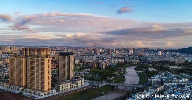  「宜居」四川省最被“看好”的城市，比成都宜居，不是绵阳也不