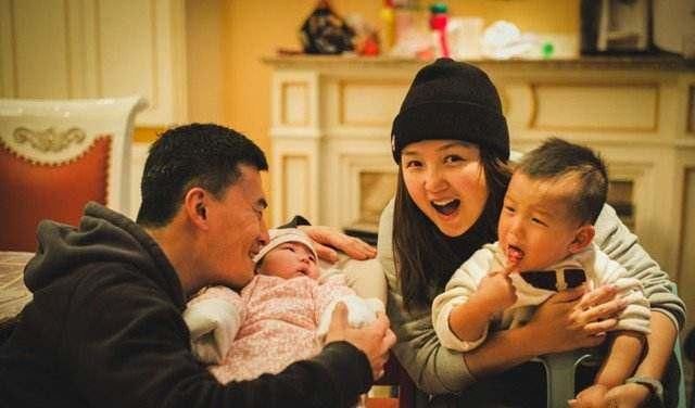 何洁深夜发文怒斥不良媒体造谣攻击儿子七宝，言辞激烈不再沉默