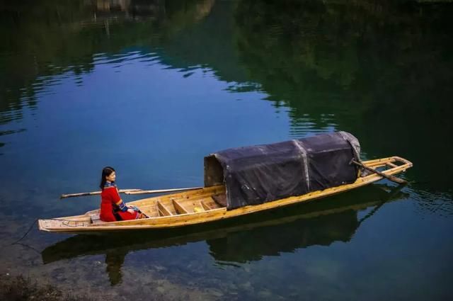 藏在火炉重庆的凉都秘境,坐拥8大清凉耍处,气温不超25℃!