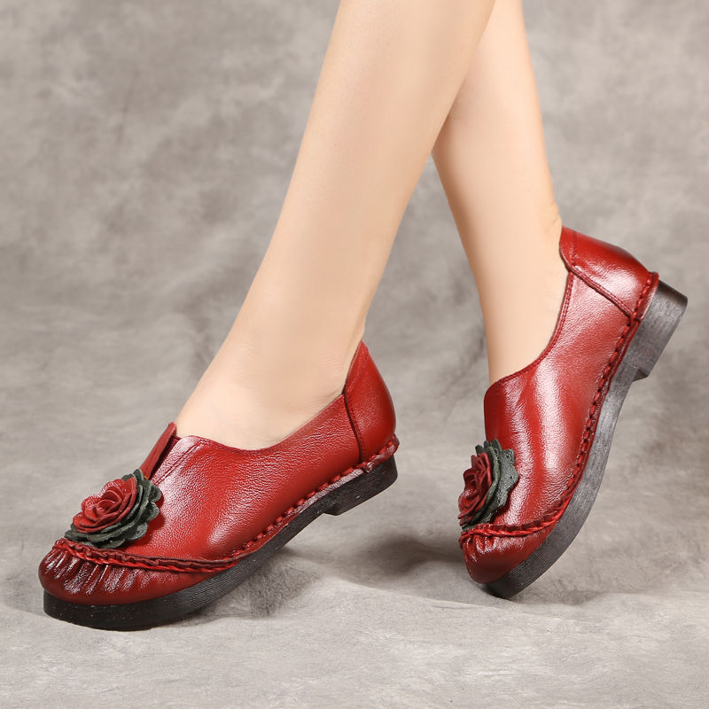 35岁女人别穿高跟鞋，今秋流行这样的妈妈鞋，上脚舒适又洋气