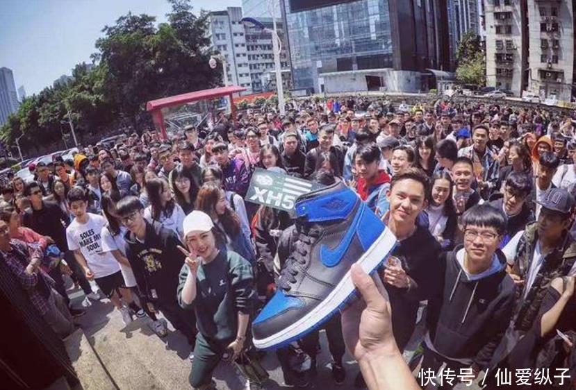 奢侈品@NIKE、ADIDAS纷纷与大牌联名,部分款式全球限量,到底意欲何为?