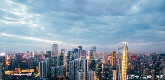 中国最幸福城市GDP10年增长了1万亿,如今GDP比省内第二高万亿