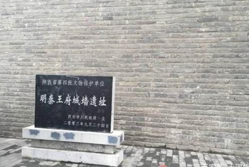 中国这段土墙600多年来无人敢拆，还要定期维护，这是怎么回事？