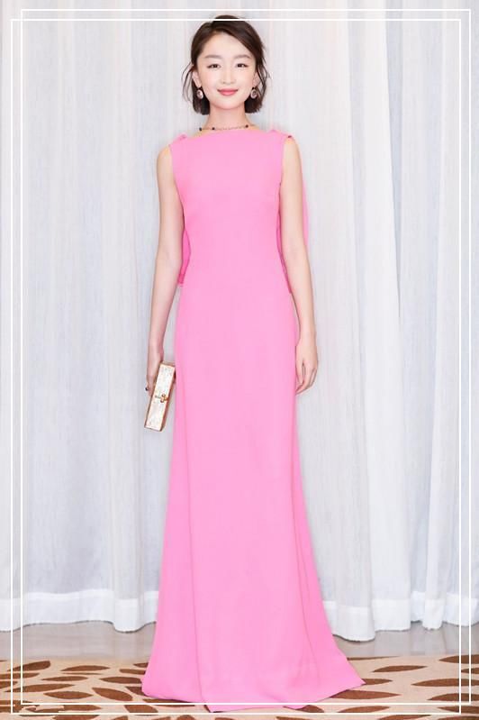 别以为只有超模才有大长腿，162周冬雨用实力告诉你矮个子也有！