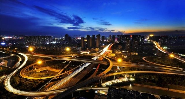  「走向」中国正在走向合并的4个城市，一旦合并成功，或将成国际