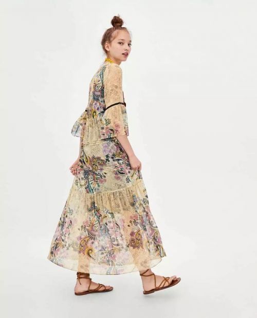 LOOKBOOK丨在国内最热门的快时尚品牌