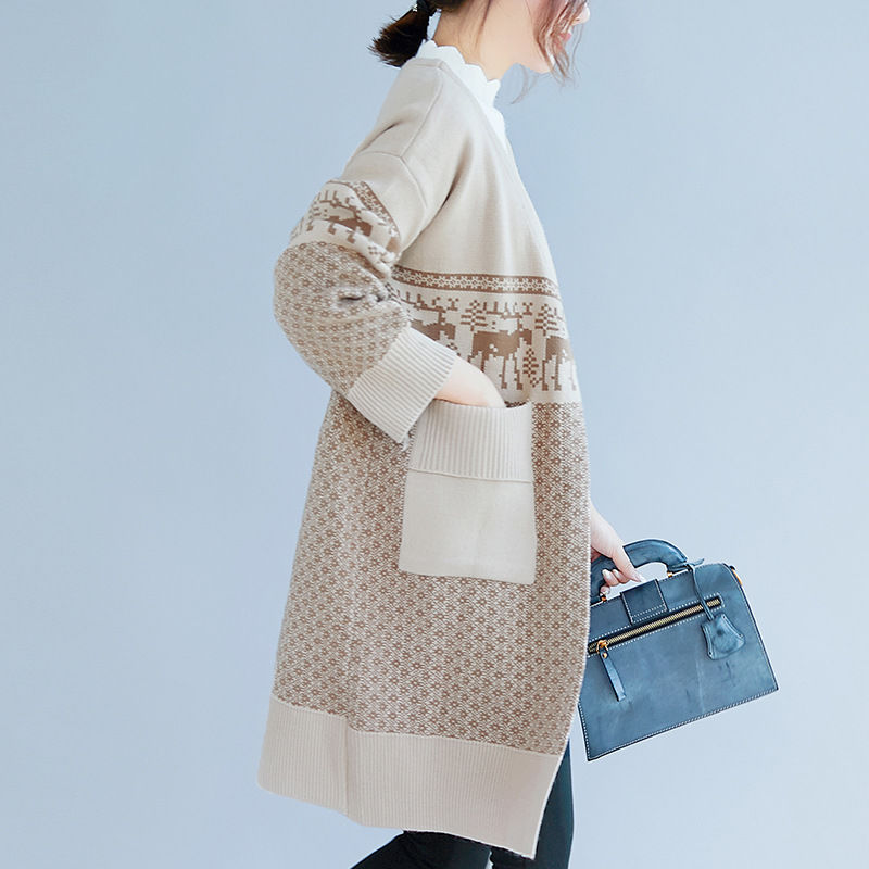 48岁的老婆，从不穿连衣裙，可是看着像30，只怪小衫太减龄了