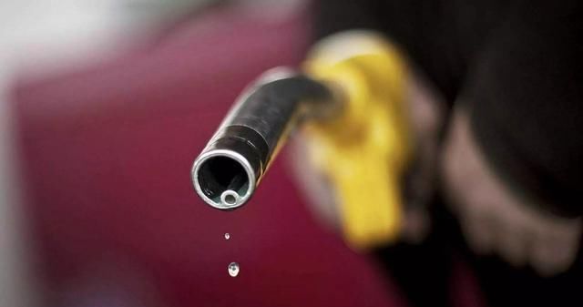  「严令」乙醇汽油国外严令禁用，为啥我国还大力推广？专家：我