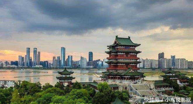 江西要是两座城市合并，省会南昌或将腾飞，成为一线城市指日可待