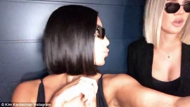 金卡戴珊换了新发型波波头，一身银色上衣真空亮相，卡戴珊真敢穿