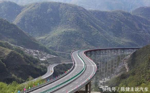心理测试：你最想在哪一条路上开车？测你人生最大的惊喜！