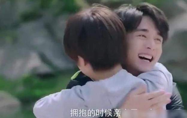 #黎语#《冰糖雪梨》蒋世佳加戏，粉丝猜他要害黎语冰，但真实剧情很无趣