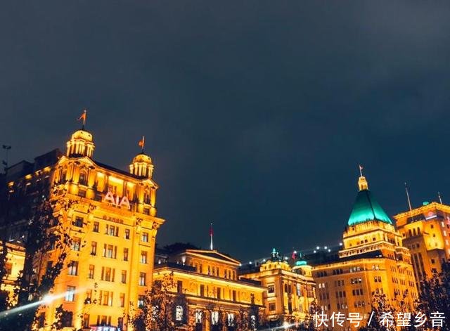 国内最“牛”的寺庙,建在繁华市中心,至今无人敢移动