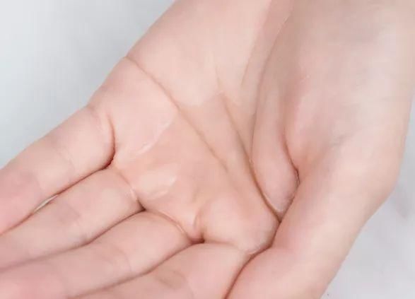 为什么白的女生总是比较受欢迎？